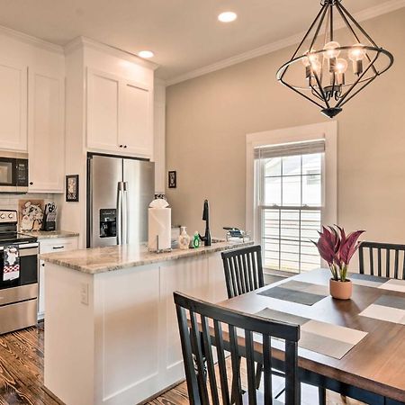 Ideally Located Penne Place With Deck And Grill Greenville Exterior foto